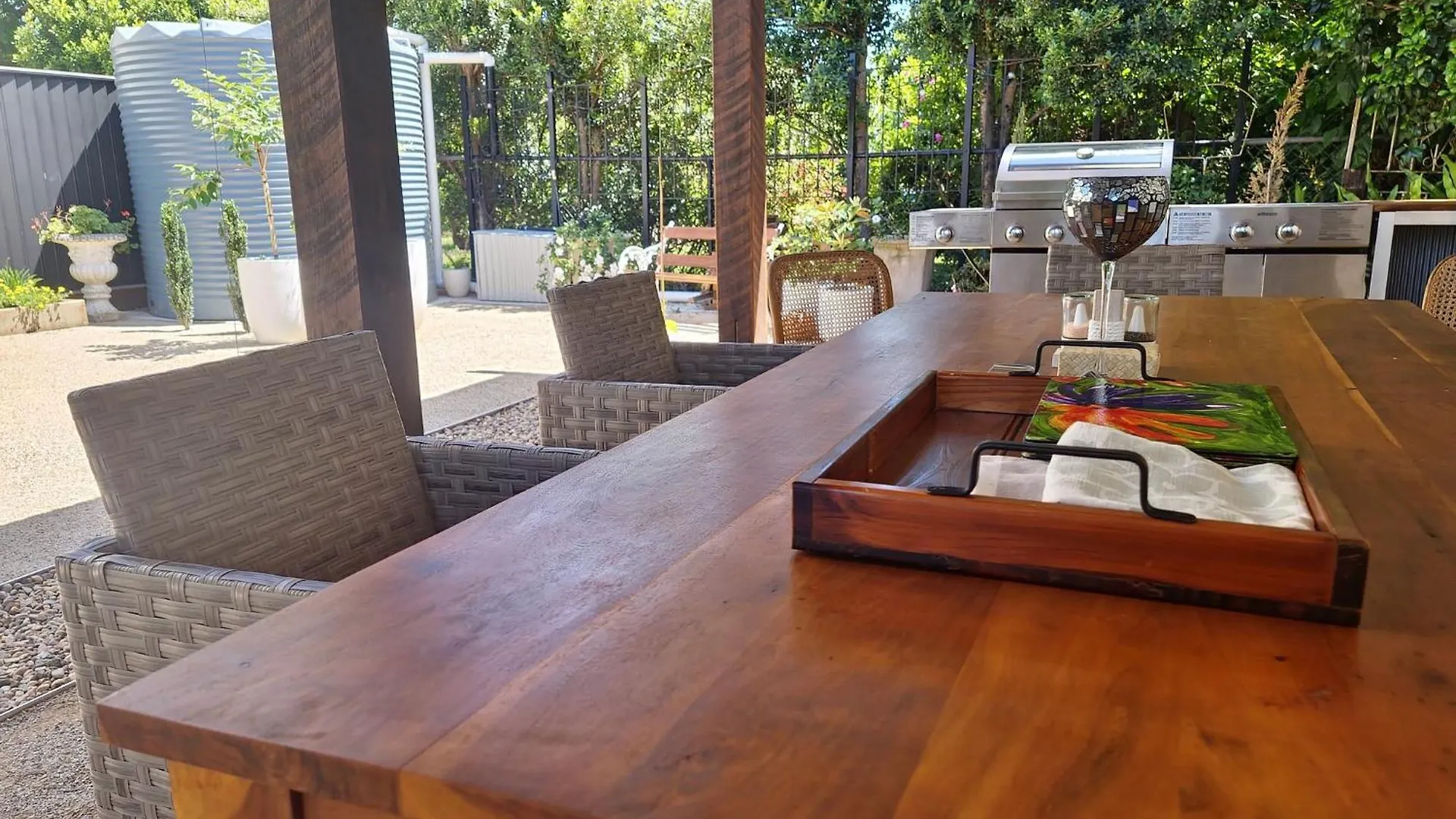 Kenilworth House Hotel Australia